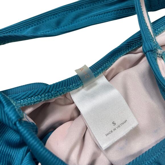 Shade and Shore Women's One Piece Swimsuit Size Small‎ - Picture 4 of 6